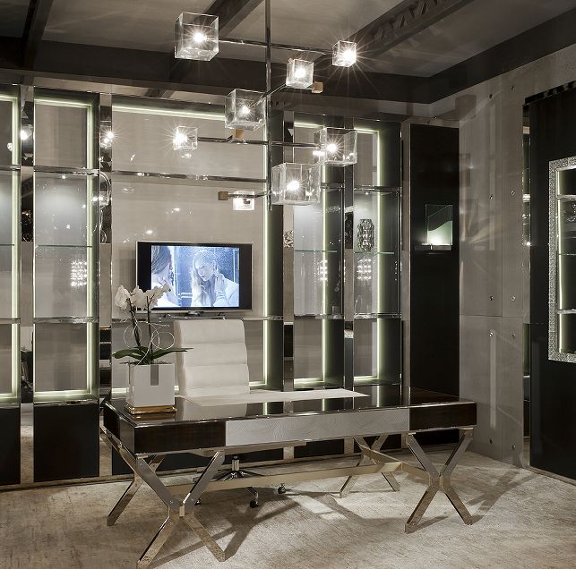 Modern angular Murano chandelier with mirrored glass cubes