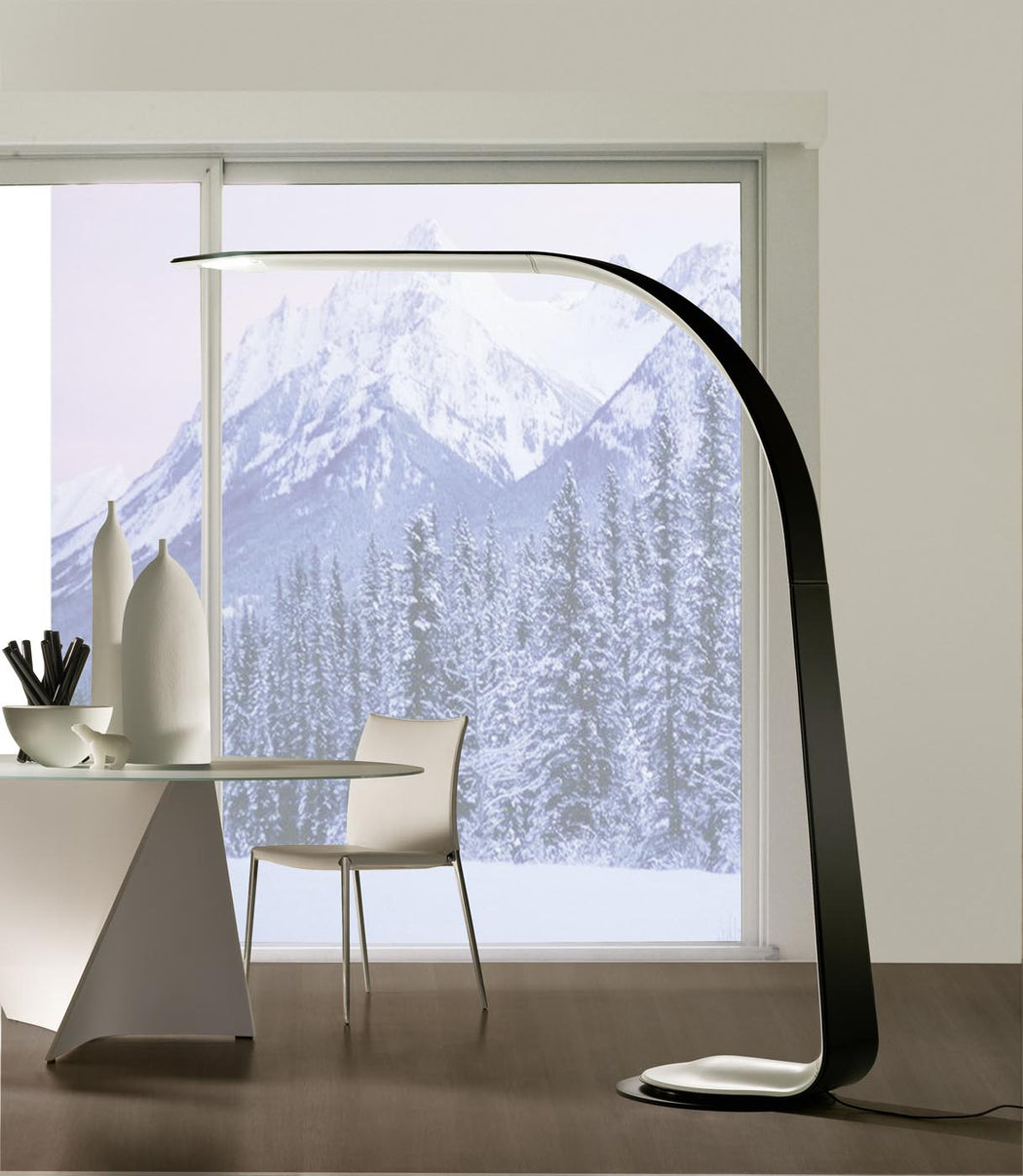 Great Italian leather-covered LED floor lamp in 7 colours