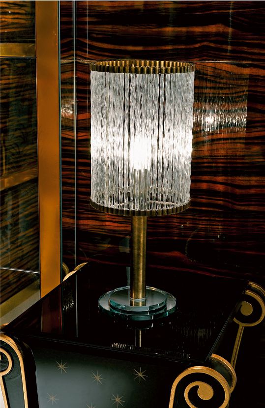 Authentic Venetian table lamp with clear Murano glass twists