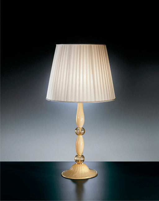 Sophisticated and classic table lamp in ivory Murano glass