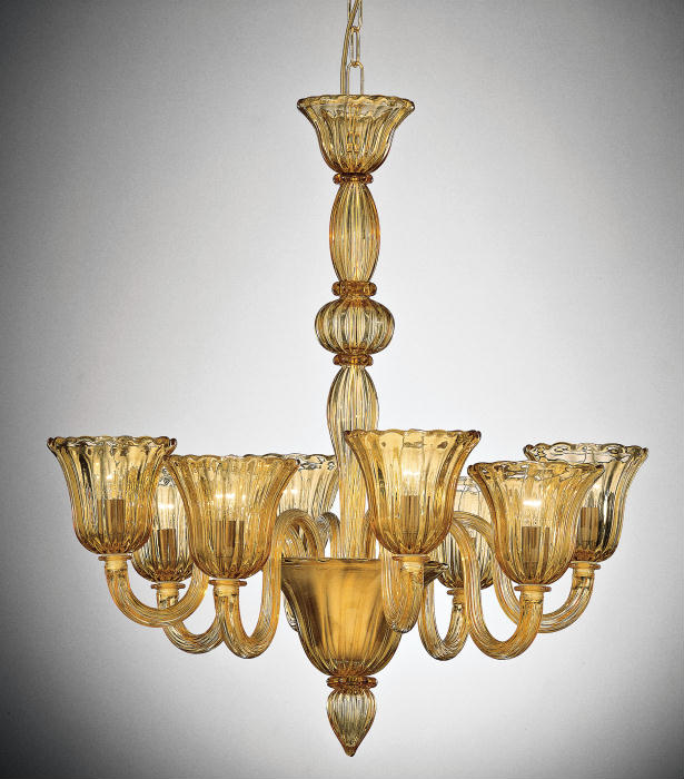 Classic Venetian glass chandelier with 8 tulip-shaped shades in a range of colors