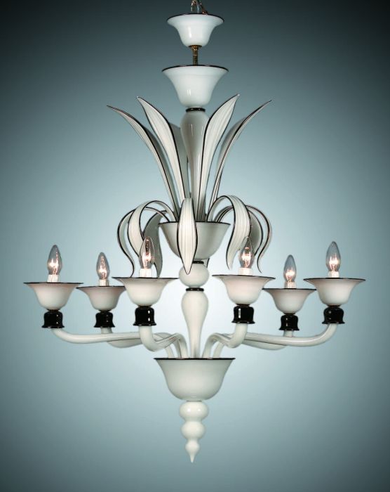 Classic hand-blown art deco chandelier in black and white Murano glass