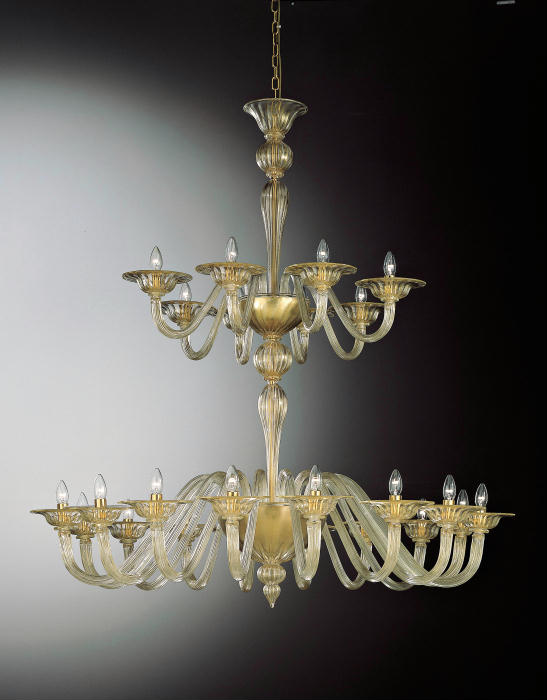 Tall traditional clear Murano glass chandelier with gold