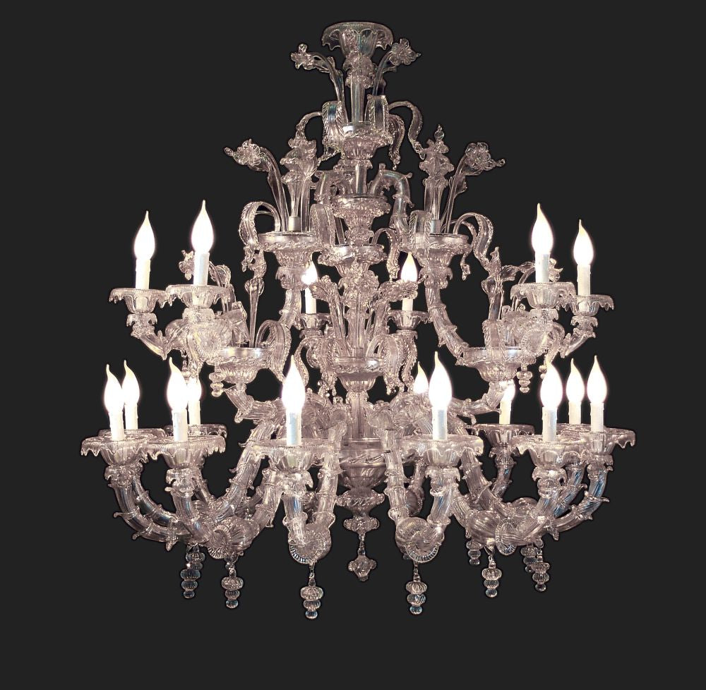 Opulent 18th century style Venetian glass chandelier  with 18 lights