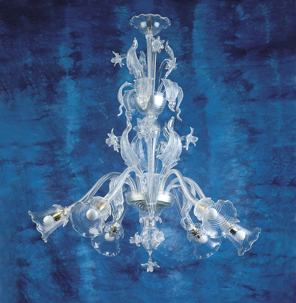 Lovely clear Murano cristallo glass chandelier with leaf decorations