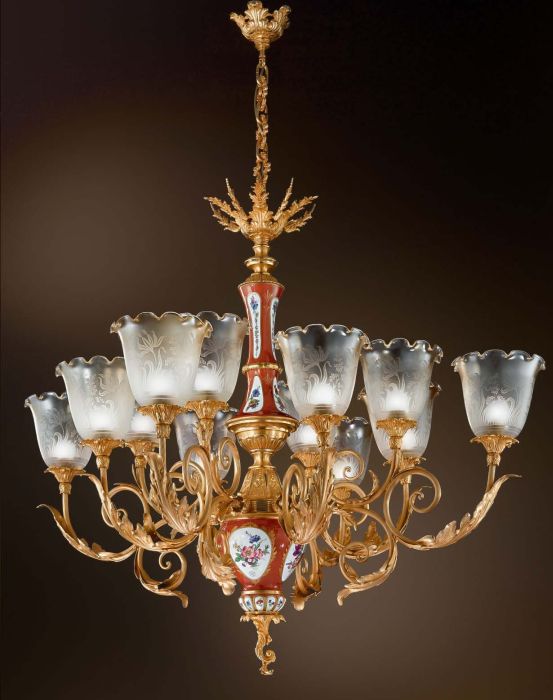 High end ivory porcelain chandelier from Italy with platinum accents