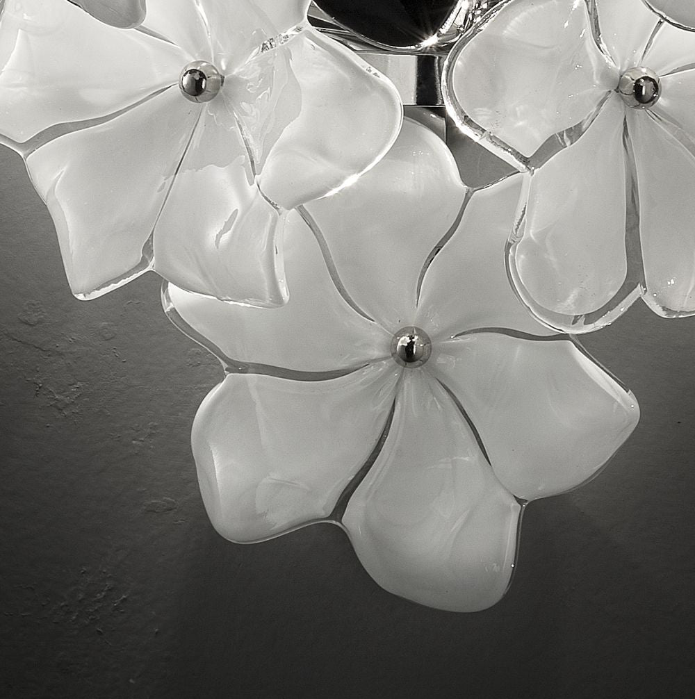 1970s-style Murano glass flower wall  light in the Cenedese style