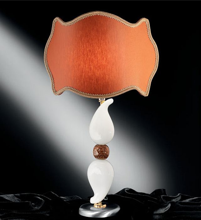 White aventurine table lamp with coral Venetian style shade